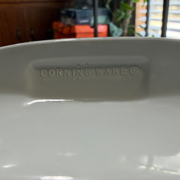 Corningware Wildflower casserole dish 1.4 L - Picture 2 of 6